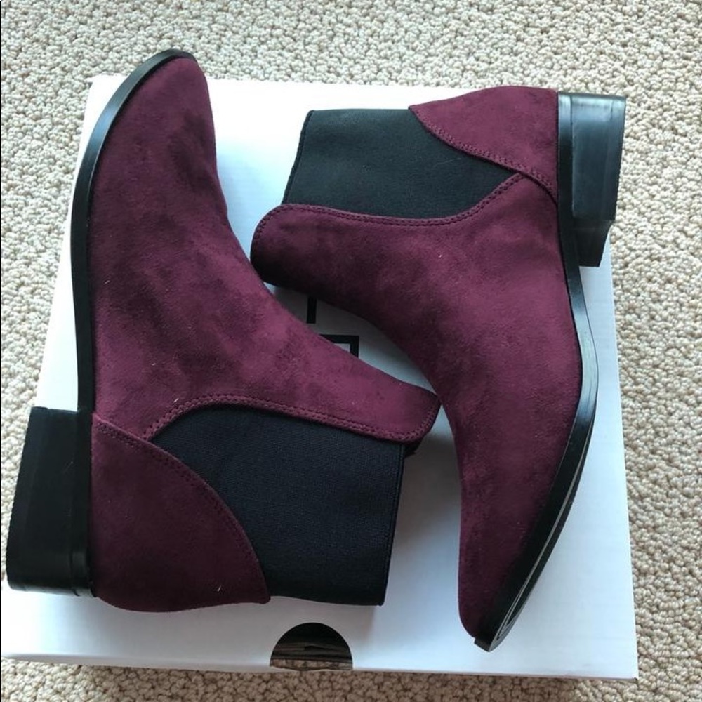 Aldo suede ankle boots booties burgundy